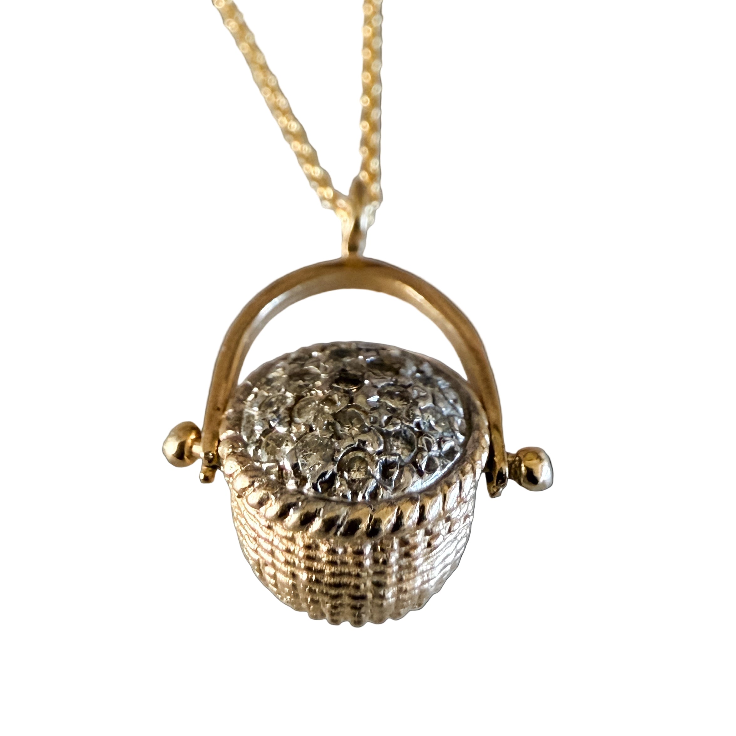 14 kt gold and diamond Nantucket Basket Pendant Necklace