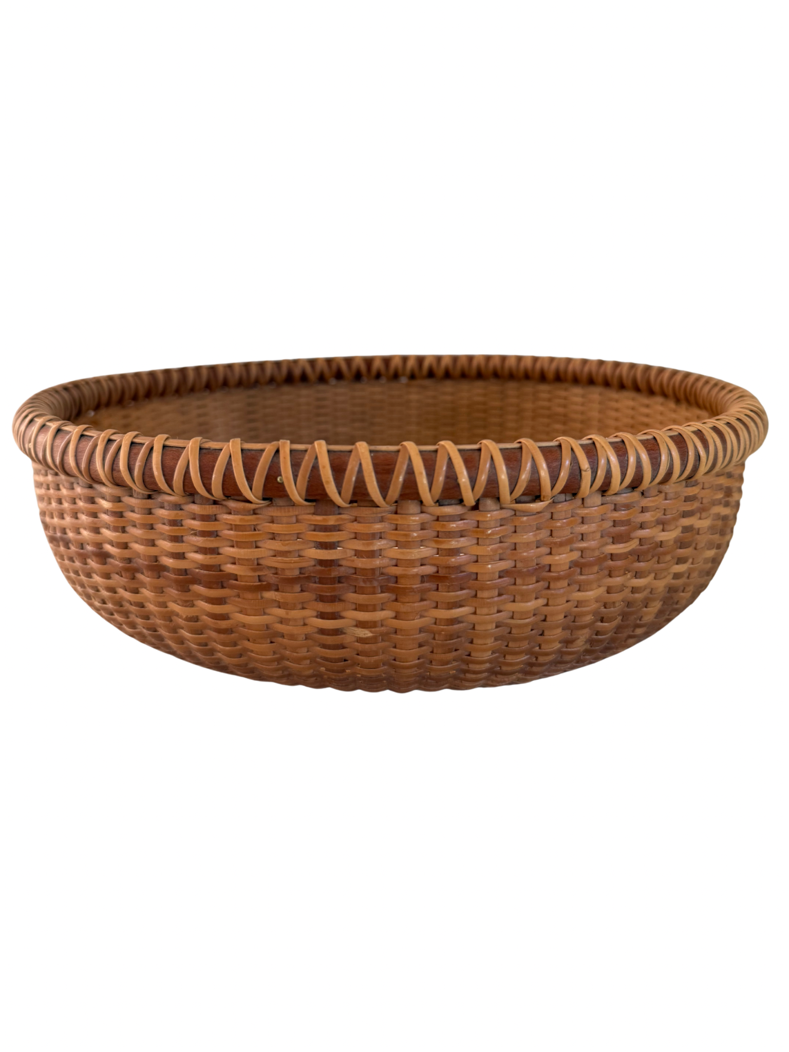 2004 Nantucket Basket Bowl, signed