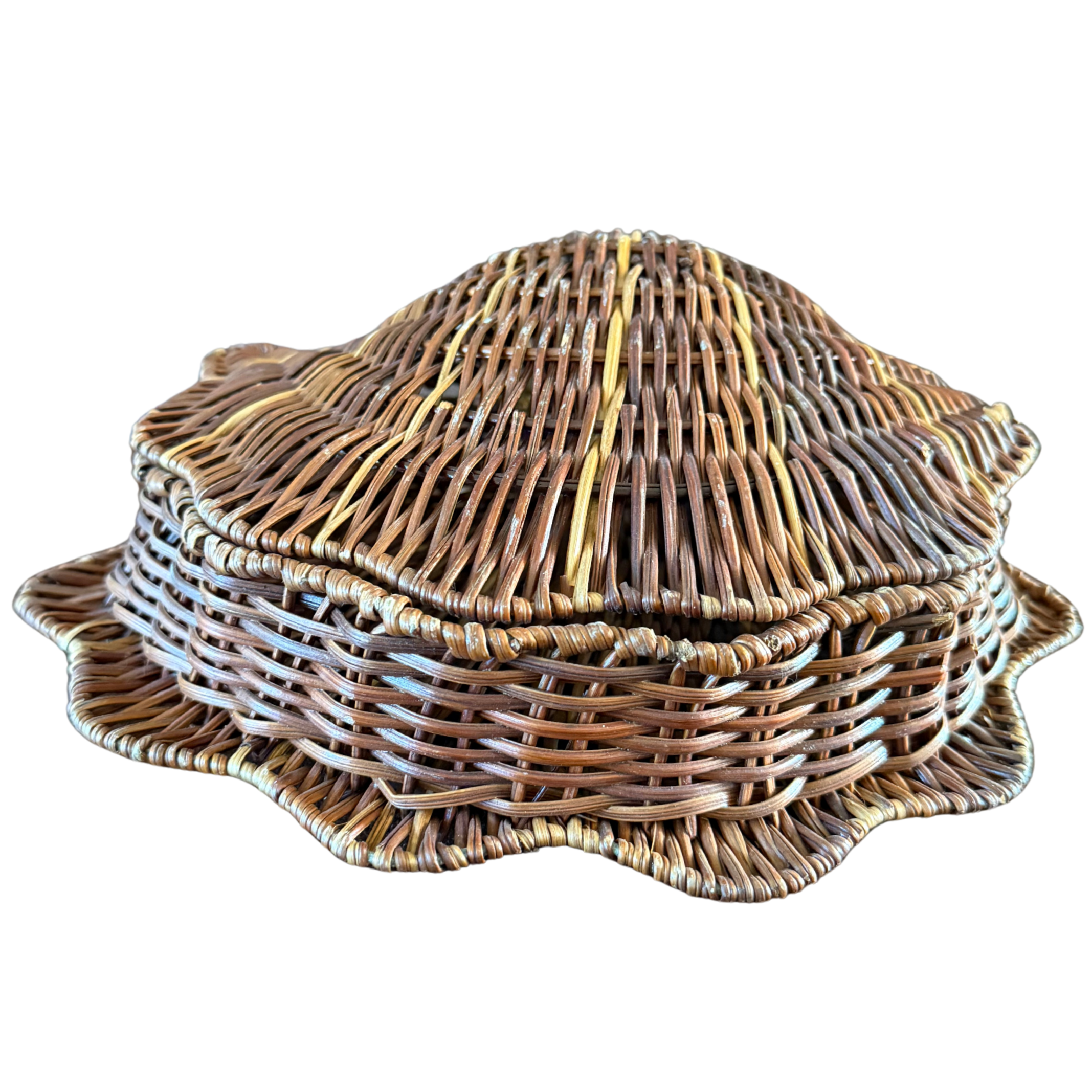 Vintage Hinged Woven Shell Basket