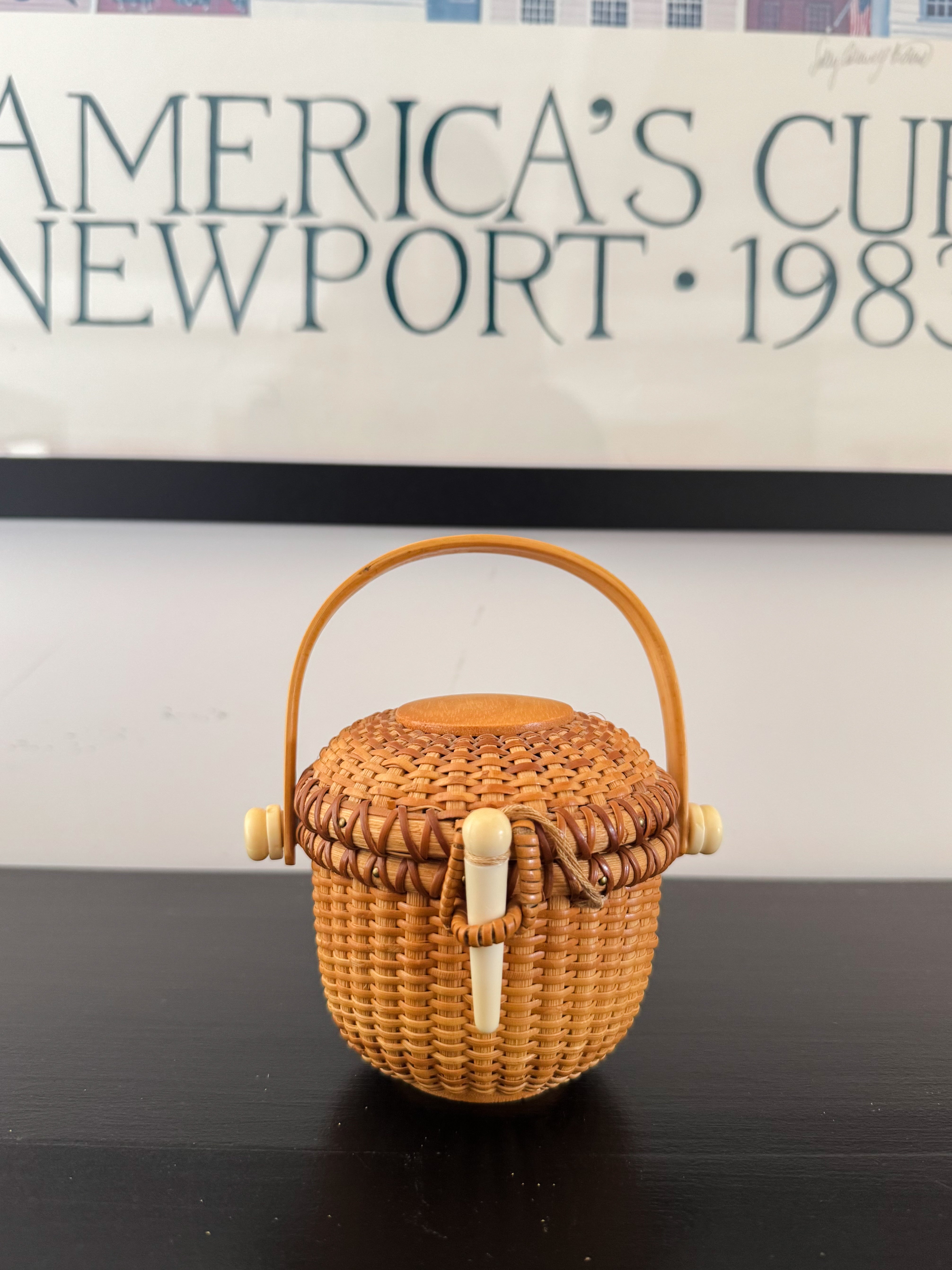 small basket purse
